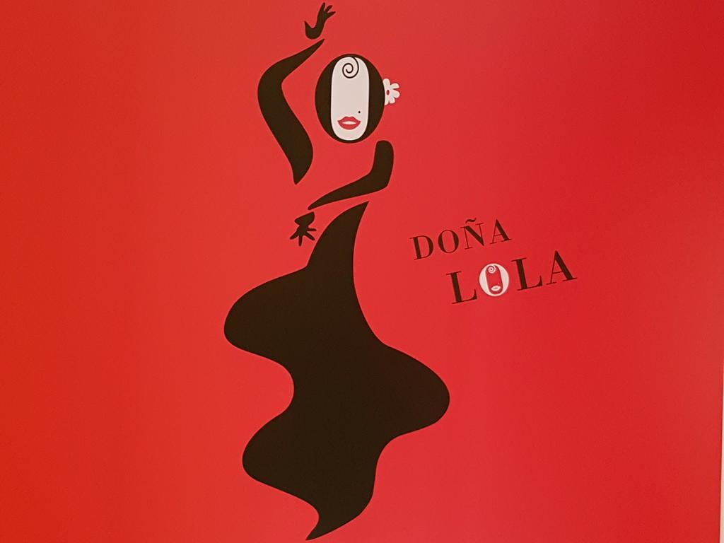 Apartamentos Dona Lola Севилья Экстерьер фото