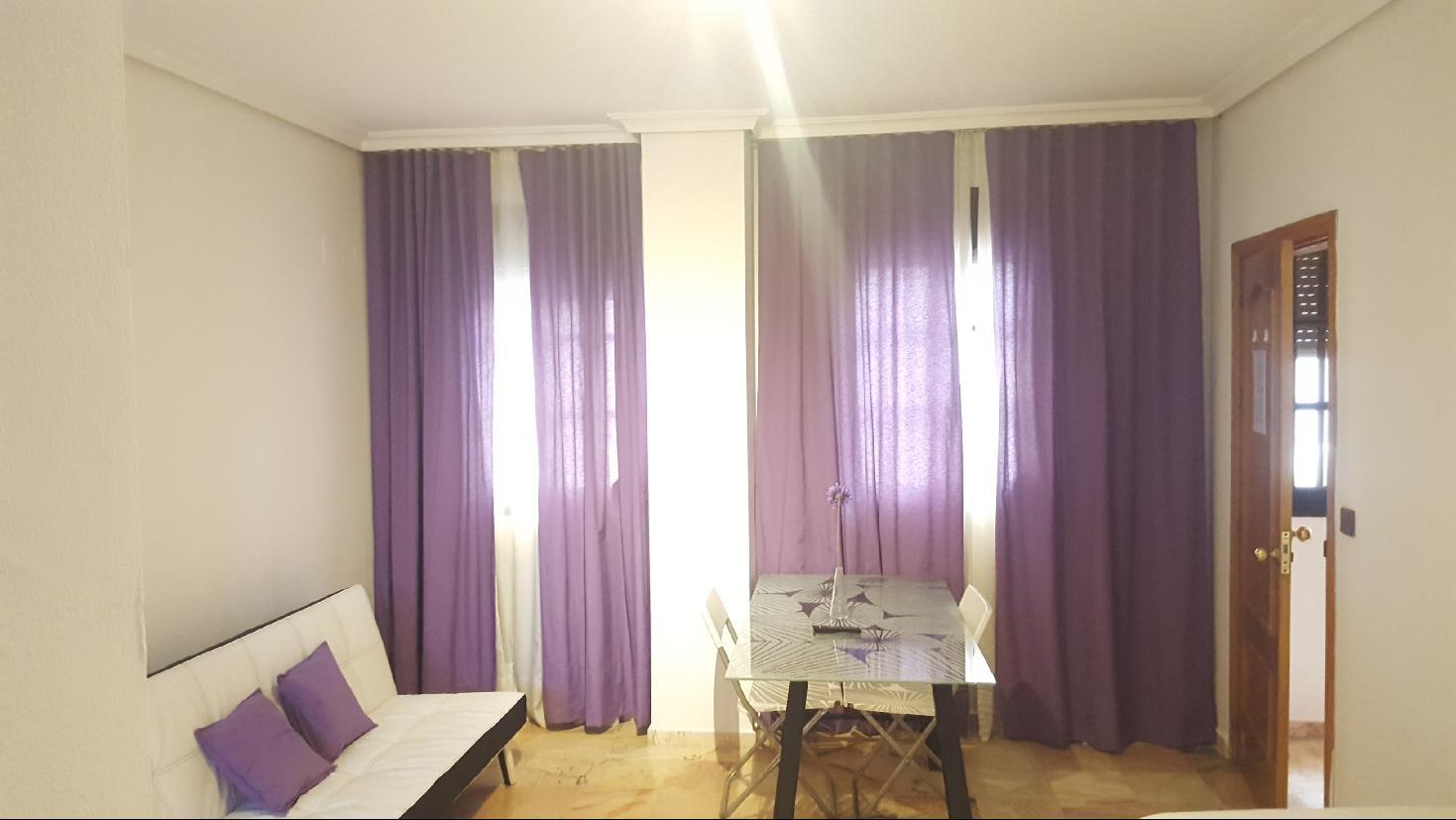 Apartamentos Dona Lola Севилья Экстерьер фото